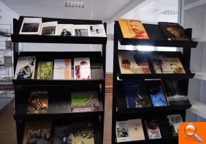 La nova Biblioteca municipal ha obert esta vesprada les seues portes - (foto 8)