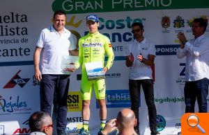 Angulo ganó al sprint en La Nucía en la Vuelta Ciclista a Alicante