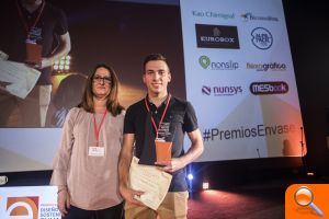 Els estudiants de l’UJI triomfen en els Premis Nacionals d'Envàs i Embalatge amb sis guardons - (foto 3) Els estudiants de l’UJI triomfen en els Premis Nacionals d'Envàs i Embalatge amb sis guardons - (foto 3)