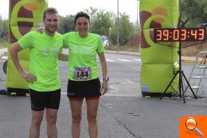 Cerca de 200 mujeres y hombres toman parte en la Cursa contra el Cáncer de Vilafamés - (foto 3)