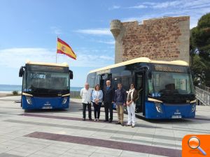 Benicàssim refuerza su transporte urbano con dos nuevos autobuses más ecológicos