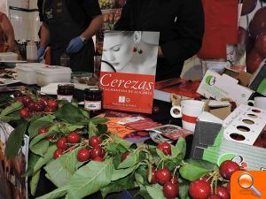 La cirera de la Vall de Gallinera exhibeix tot el seu potencial en una nova jornada de Menja’t la Marina - (foto 6) La cirera de la Vall de Gallinera exhibeix tot el seu potencial en una nova jornada de Menja’t la Marina - (foto 6)