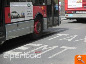 Detingut un conductor de l'EMT per masturbar-se mentre realitzava el seu servei