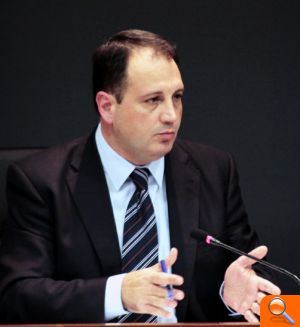 El PP lamenta "el veto del PSOE a baixar els impostos als onders" - (foto 2)