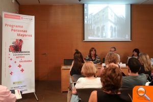 L'Ajuntament consciencia en el bon tracte als majors - (foto 2)