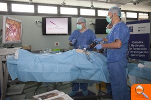 La Facultat de Ciències de la Salut de l’UJI acull una intervenció de cirurgia ginecològica model cadàver realitzada per primera vegada en streaming - (foto 2)