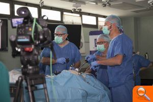 La Facultat de Ciències de la Salut de l’UJI acull una intervenció de cirurgia ginecològica model cadàver realitzada per primera vegada en streaming - (foto 3)