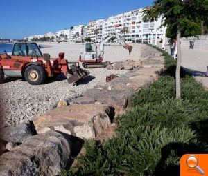 El Gobierno Central ejecuta un nuevo acceso a la playa de l’Espigó - (foto 2) El Gobierno Central ejecuta un nuevo acceso a la playa de l’Espigó - (foto 2)