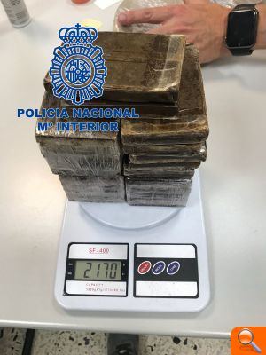 Desmantelados tres laboratorios clandestinos e intervenidas 5.000.000 de dosis de medicamentos ilegales - (foto 2)