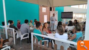 La primera sesión veraniega de los "Desdejunis al Comerç" vuelve a ser un éxito de convocatoria - (foto 2)