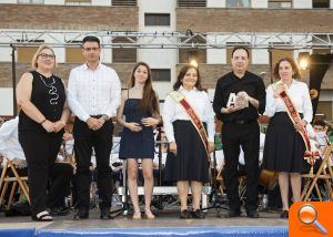 Almussafes coreja el repertori de Nino Bravo en el concert de la Societat Musical Lira Almussafense - (foto 2)