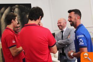 La Selección Valenciana de Pilota visita la Diputació antes de partir hacia Holanda para disputar el Europeo - (foto 3) La Selección Valenciana de Pilota visita la Diputació antes de partir hacia Holanda para disputar el Europeo - (foto 3)
