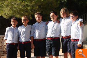 Sueca peregrina a la Muntanyeta dels Sants per honorar a Abdó i Senén - (foto 2)