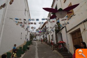 La plaça Sant Ramon guanya el concurs de carrers engalanats - (foto 2) La plaça Sant Ramon guanya el concurs de carrers engalanats - (foto 2)