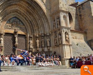 La Reina Esther y las demás heroínas bíblicas protagonizan el séptimo Retaule del 54 Sexenni - (foto 3) La Reina Esther y las demás heroínas bíblicas protagonizan el séptimo Retaule del 54 Sexenni - (foto 3)