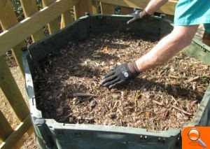 El Poble Nou de Benitatxell avança cap a la reutilització dels residus - (foto 2) El Poble Nou de Benitatxell avança cap a la reutilització dels residus - (foto 2)