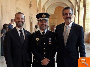 El Comisario Jefe de la Policía Local recibe la Condecoración de Plata de la Generalitat - (foto 4)