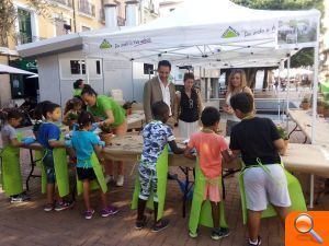 Israel Cortés participa en las acciones de concienciación ambiental de la cuarta edición del PARK (ing) Day Alicante