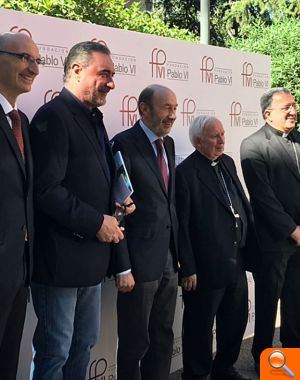 Cañizares y Rubalcaba coinciden en que la oferta de religión debe de ser obligatoria - (foto 5) Cañizares y Rubalcaba coinciden en que la oferta de religión debe de ser obligatoria - (foto 5)