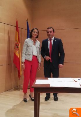 Peníscola firma a Madrid el seu compromís amb la Xarxa Estatal de Destinacions Turístiques Intel·ligents - (foto 2)