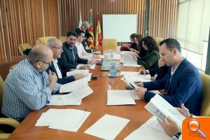 El concejal de Fiestas anuncia que la venta anticipada de sillas para la Cabalgata de Reyes comenzará el 19 de diciembre El concejal de Fiestas anuncia que la venta anticipada de sillas para la Cabalgata de Reyes comenzará el 19 de diciembre