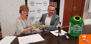 Oliva incrementa el reciclatge d'envasos de vidre un 17% respecte a l'estiu passat