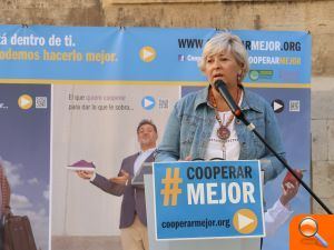 La directora general de Cooperación resalta el compromiso del Consell con las iniciativas solidarias 