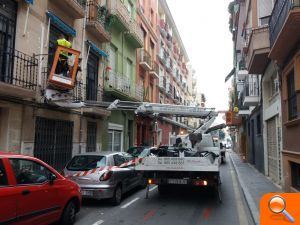 El Ayuntamiento sustituye las farolas de la avenida Benito Pérez Galdós y Poeta Carmelo Calvo - (foto 6)