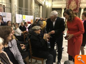 L'ajuntament ret homenatge als seus major - (foto 3)