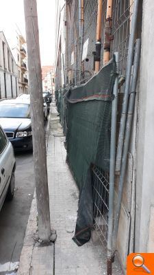L'ajuntament reposarà les voreres dels carrers de Salvador Mestre Parra i de la carretera de Gabriel Ciscar - (foto 2)