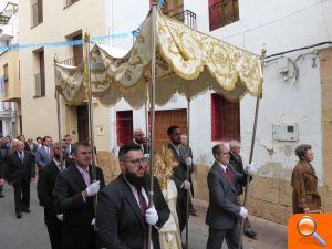 La procesión de “Santíssim” conmemora la fundación de la parroquia de La Nucía