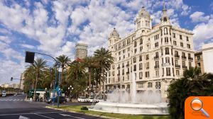 El Ayuntamiento recuerda que mañana se van a cortar los accesos a la Plaza Puerta del Mar