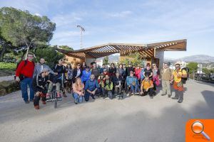 El Paseo del Faro acogió la II Jornada de Senderismo Adaptado de AMFI