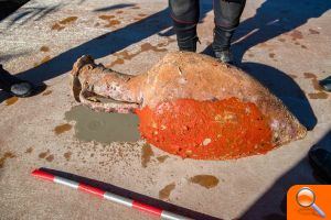 El servei d'Arqueologia i el Club Delfín de Cullera recuperen una altra àmfora grecoritàlica - (foto 2) El servei d'Arqueologia i el Club Delfín de Cullera recuperen una altra àmfora grecoritàlica - (foto 2)