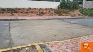 El Ayuntamiento invierte 48.000 euros en la eliminación de los resaltos de tráfico peligrosos - (foto 2) El Ayuntamiento invierte 48.000 euros en la eliminación de los resaltos de tráfico peligrosos - (foto 2)
